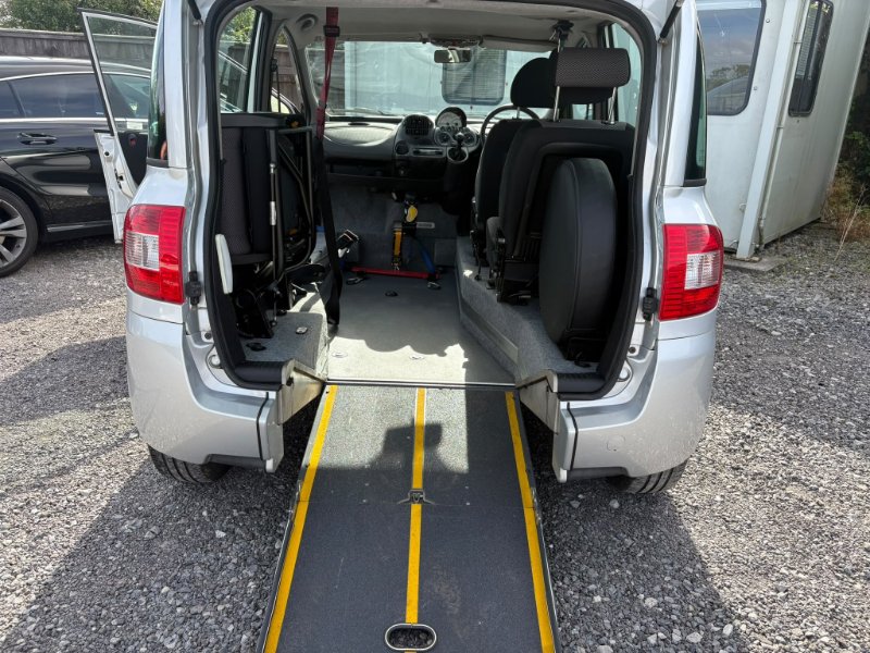 Silver 2009 Fiat Multipla 1.9 MultiJet Dynamic Plus MPV 5dr Diesel Manual 164 g/km 120 bhp Brotherwood Up-Front wheelchair Rare Conversion in Weston-Super-Mare